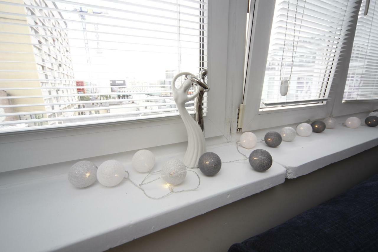 Ferienwohnung Apartament Chmielna 35 Warschau Exterior foto